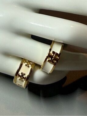 Tory Burch Cream Enamel and Gold Logo Ring